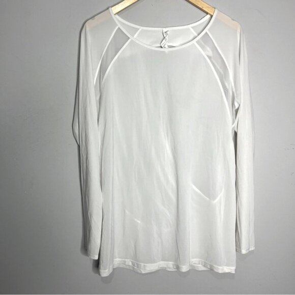 Lululemon If You're Lucky Long Sleeve Tee II - White, size 10 - Picture 6 of 15